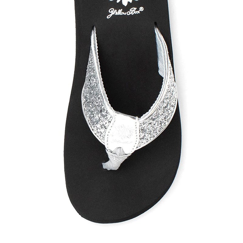 Yellow Box Women's Feliks Sandal, Silver, 8.5 M US - Image 4